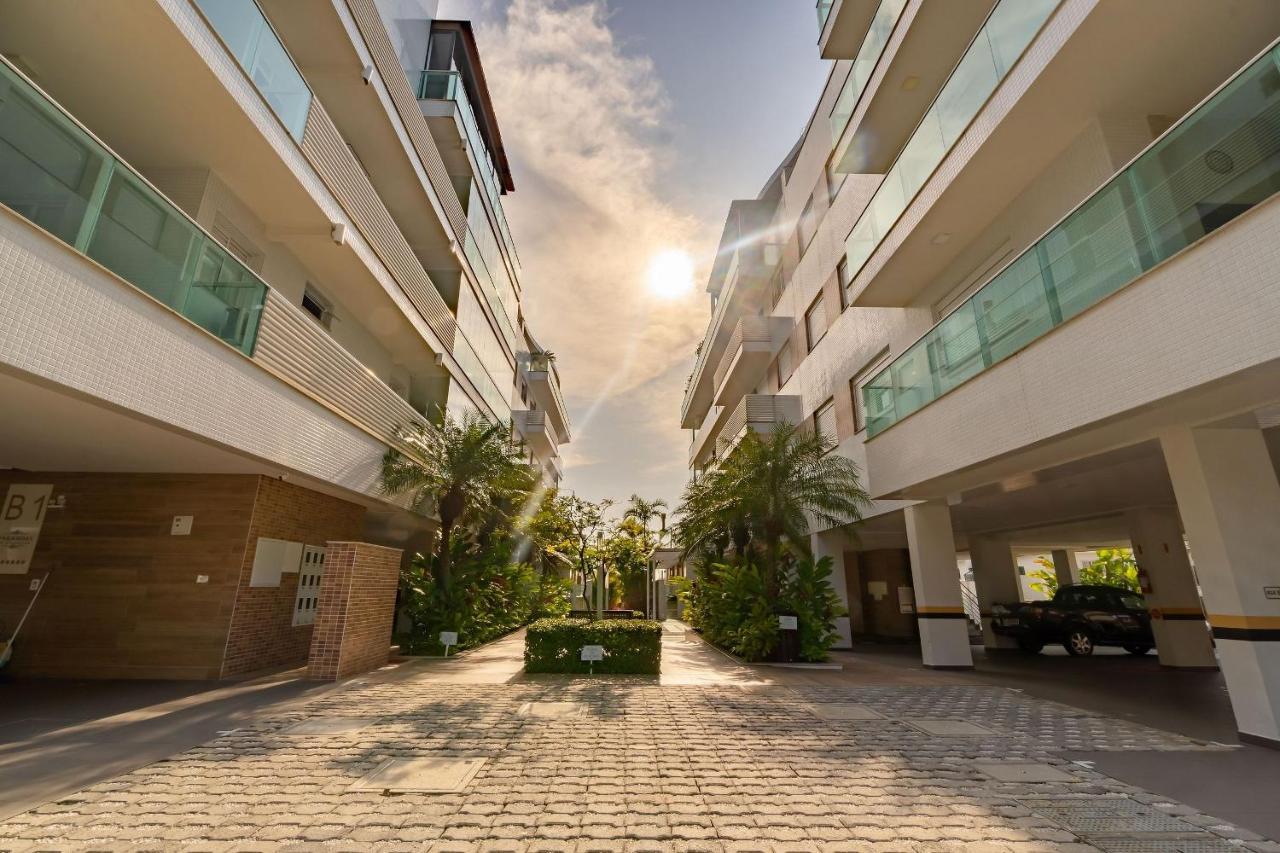 Varandas Do Atlantico - Aconchegante Apartamento Em Condo Pe Na Areia Bombinhas Buitenkant foto