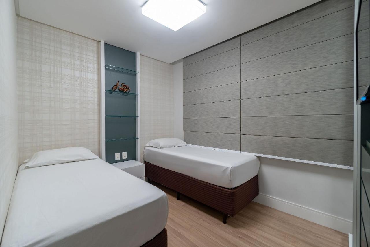 Varandas Do Atlantico - Aconchegante Apartamento Em Condo Pe Na Areia Bombinhas Buitenkant foto